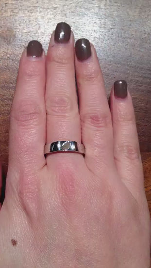 caption:Shown in platinum