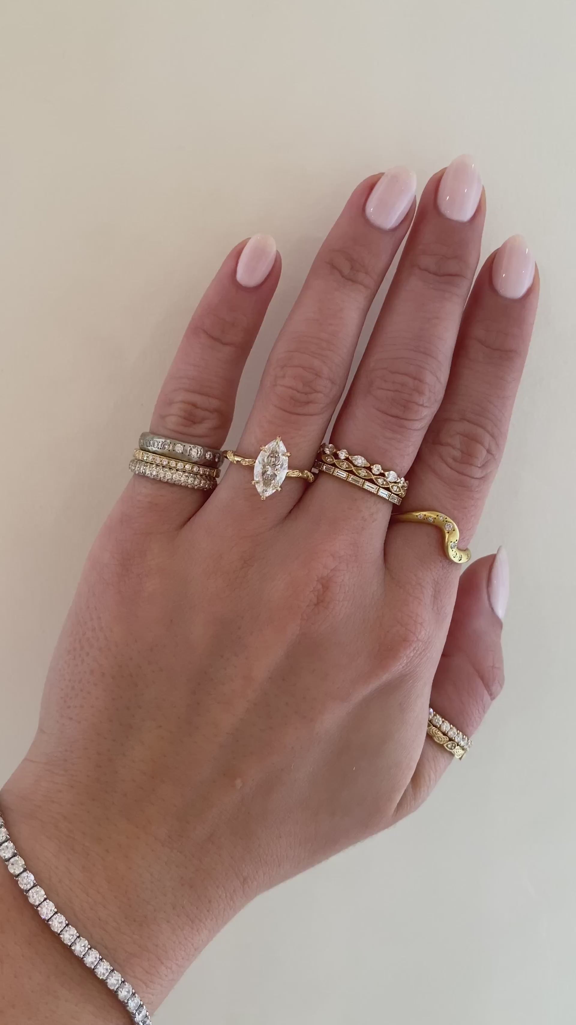 caption:Shown with 1.5ct marquise in 14k yellow gold 