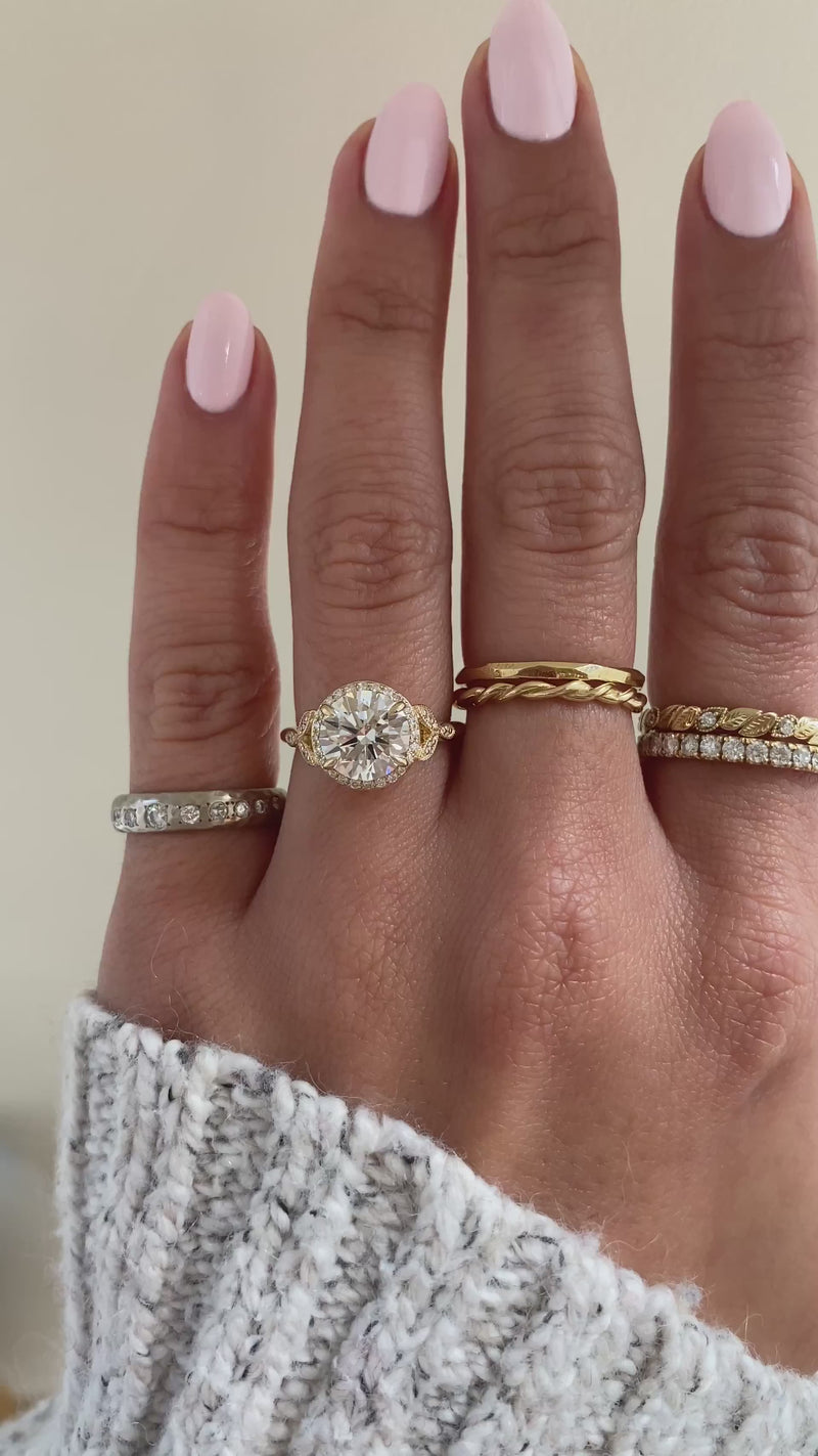 caption:Shown with 2ct round diamond in 14k yellow gold