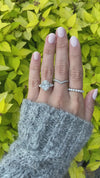 caption:Shown with 2.56ct oval diamond in platinum