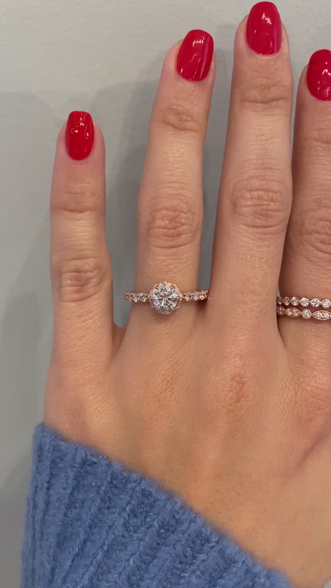 caption:Shown with 0.8ct round diamond in 14k rose gold