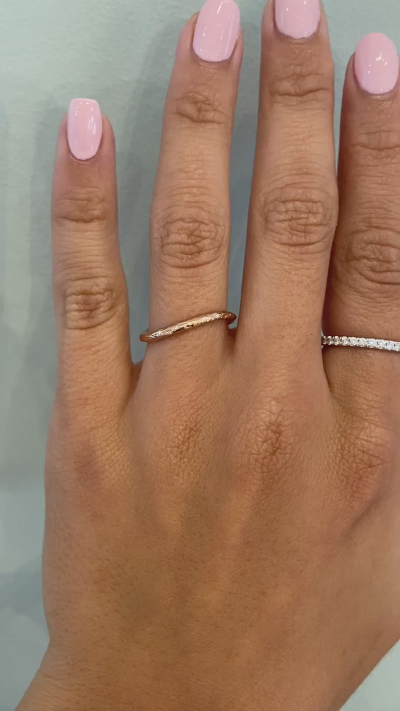 caption:Shown in 14k rose gold