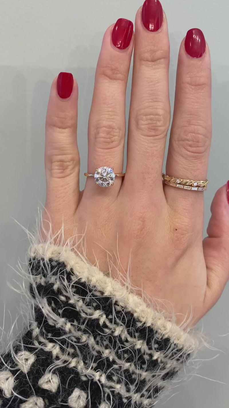 caption:Shown with 2.25ct diamond