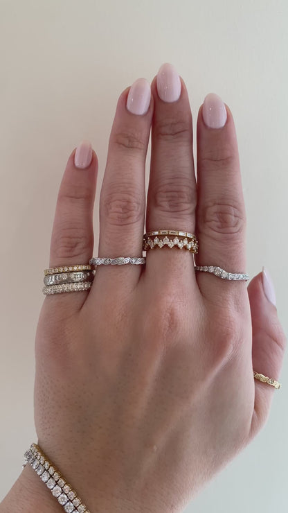 Koi - Wedding Band