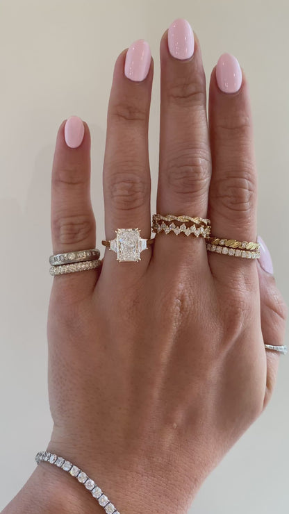 caption:Shown with 3ct radiant cut diamond in 14k yellow gold