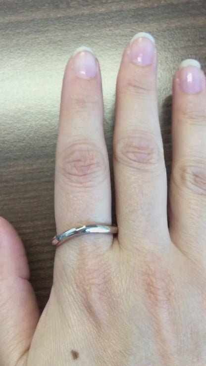 caption:Shown in platinum