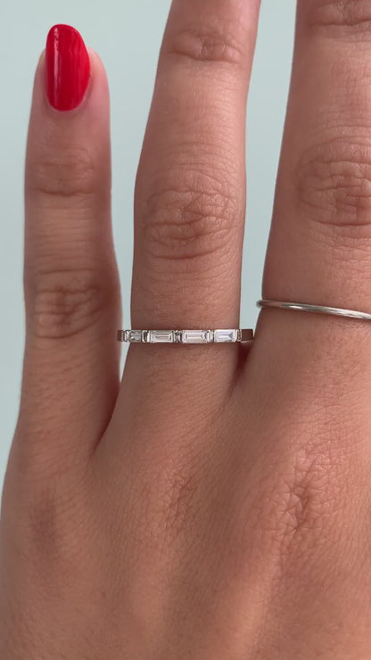 caption:Shown in platinum