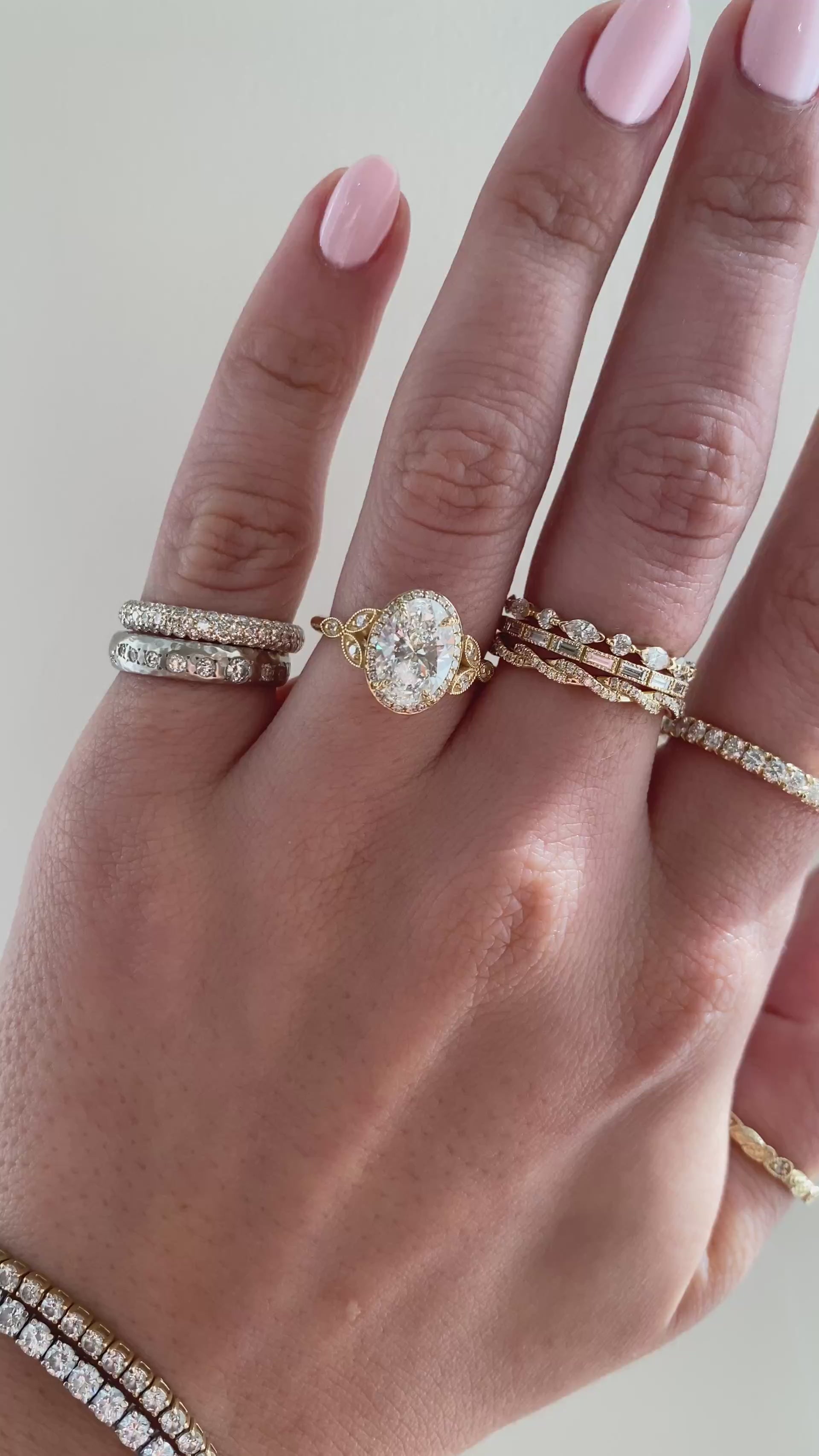 caption:Shown with 1.7ct oval in 14k yellow gold 