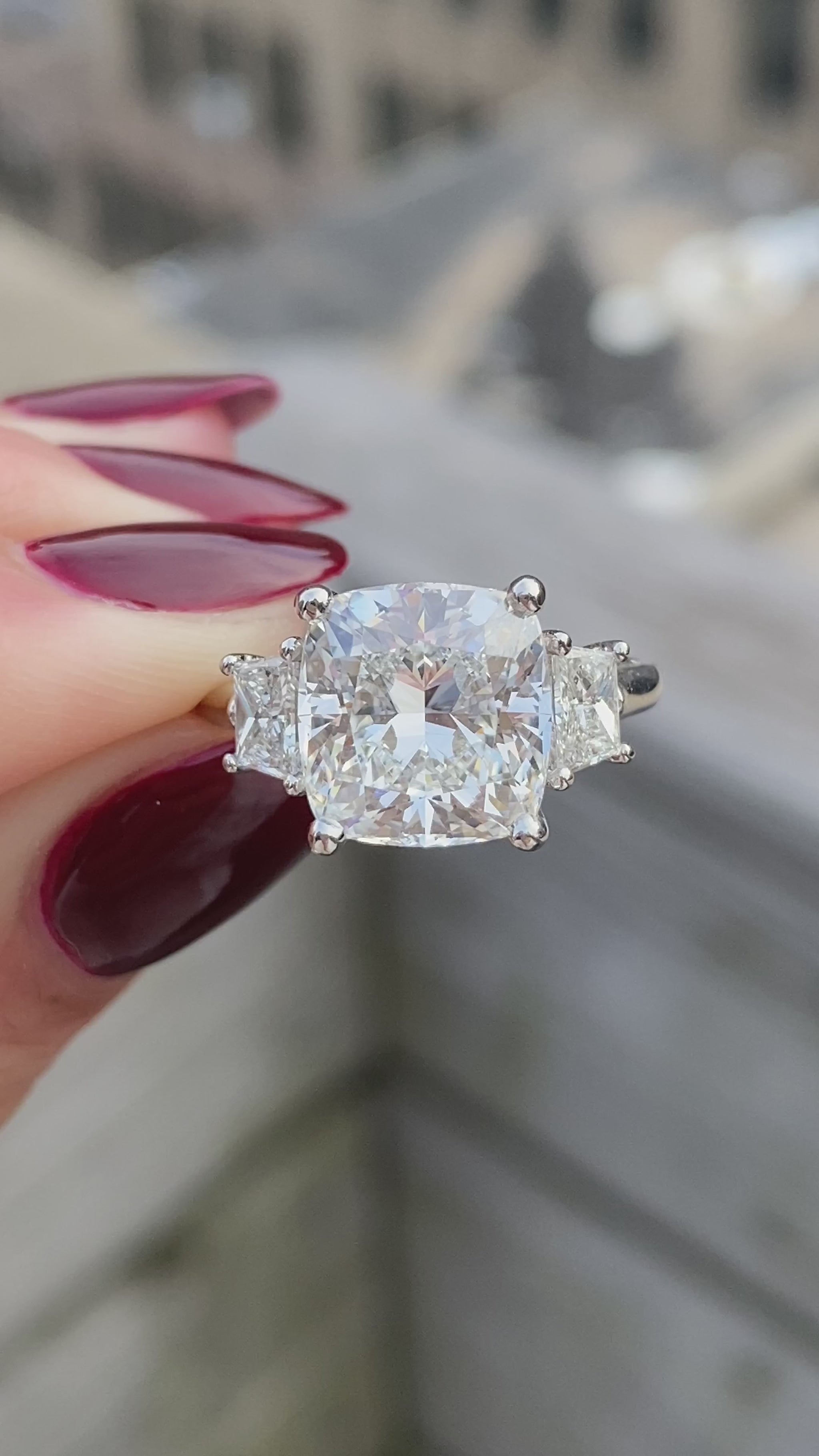 caption:Shown with 4ct center diamond in platinum