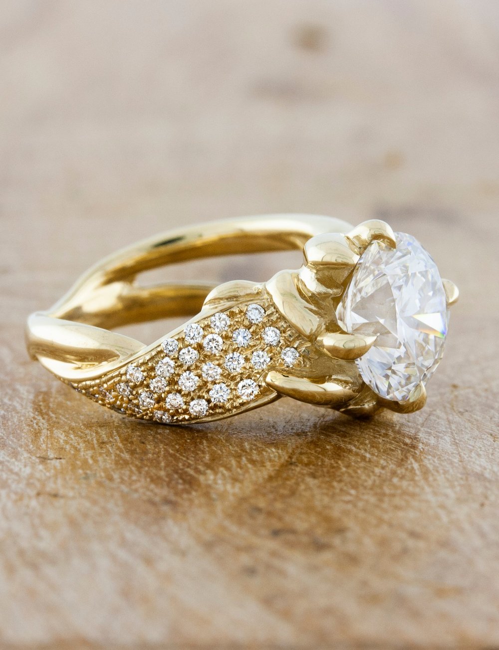 caption:Shown in 14k yellow gold