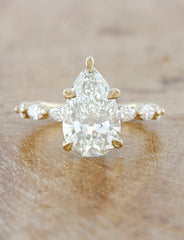caption:Shown with 2.5ct center diamond in 14k yellow gold