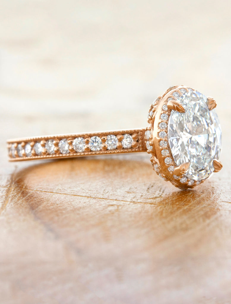 Aidy - Vintage-inspired halo engagement ring