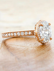 caption:Shown with 1.5ct center diamond option in 14k rose gold