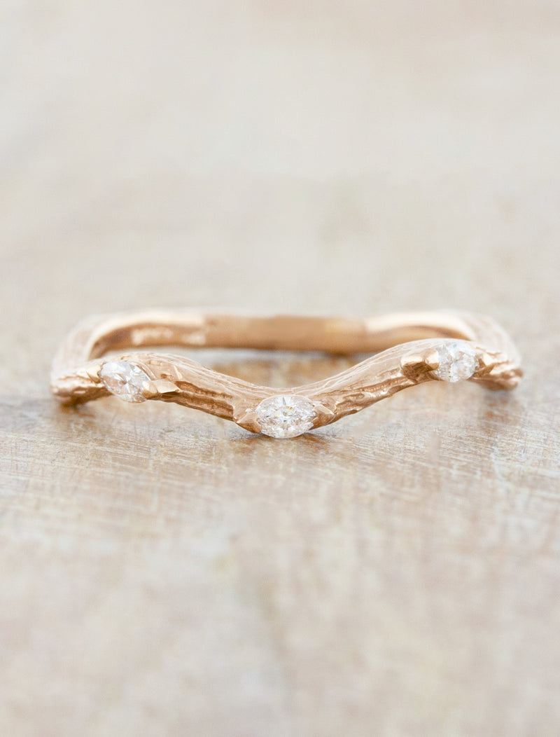 caption:Shown in 14k rose gold