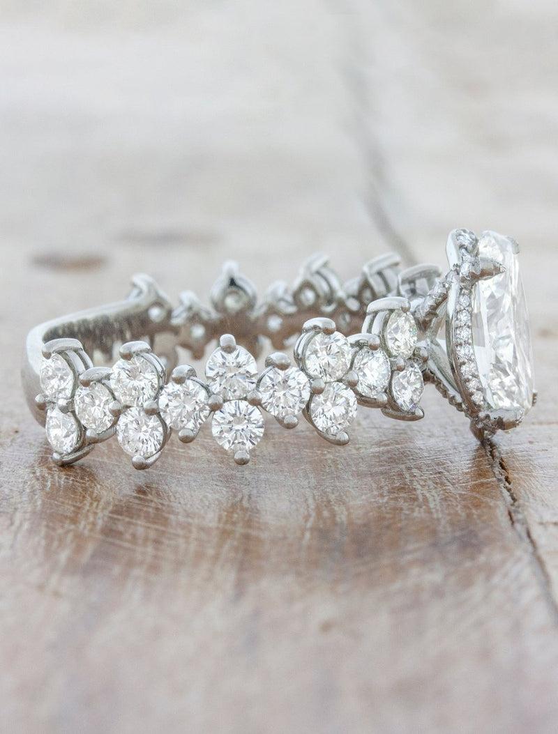 Caterina - Oval
