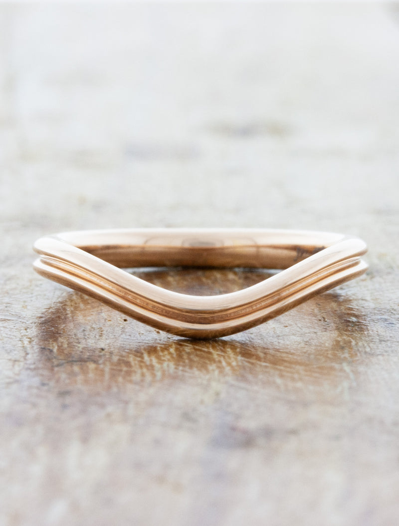 caption:Shown in 14k rose gold