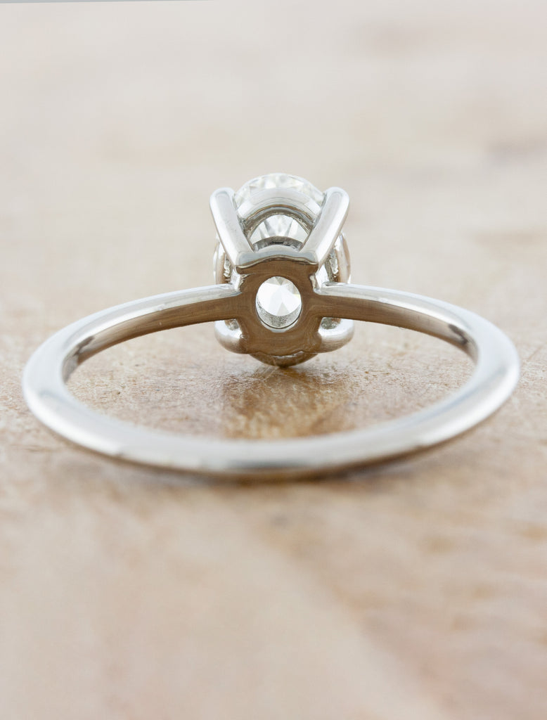 Florina Oval: Platinum Solitaire Engagement Ring with a Thin Band | Ken ...