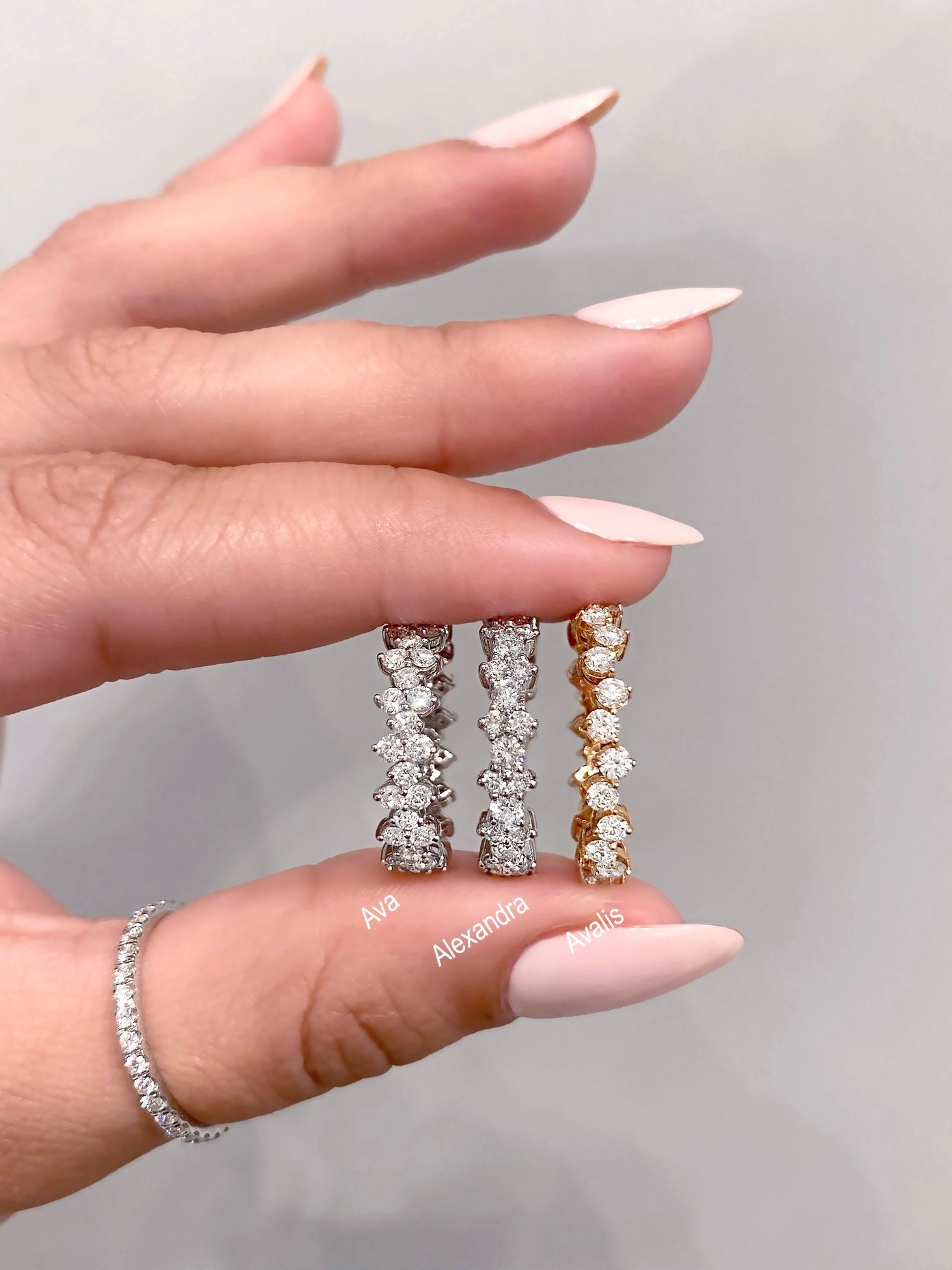 Ivory&co alexsandra
アイボリーアンドコー アレクサンドラ Ivory and Co Alexandra Silver Crystal Embellished Bridal Tiara