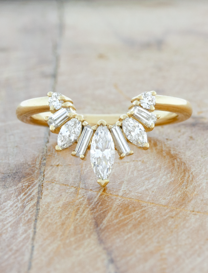 caption:Isla wedding band in 14k yellow gold