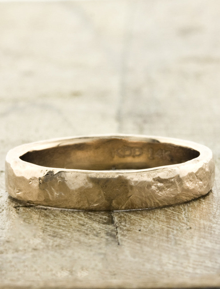 caption:Shown in 14k rose gold, polished finish