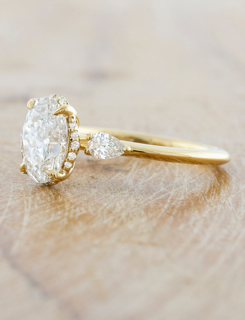caption:Shown with 1.70ct center diamond in 14k yellow gold