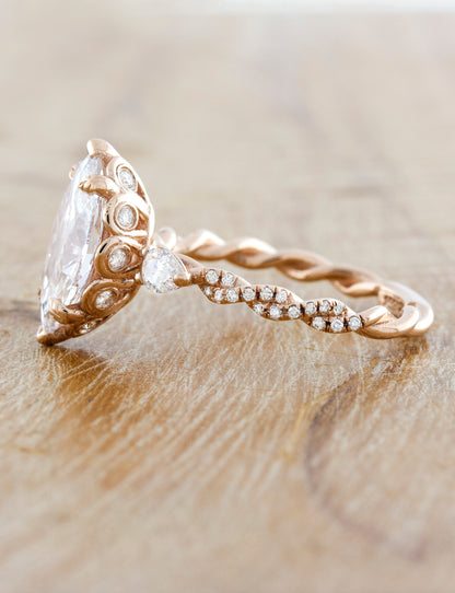 caption:Shown with 2.00ct center diamond in 14k rose gold option