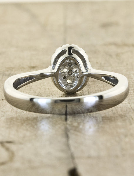 Cluster Diamond Engagement Ring 