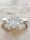 caption:Shown with 2.50ct oval diamond in platinum