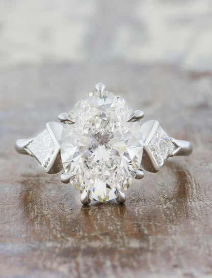 caption:Shown with 3ct oval diamond in platinum