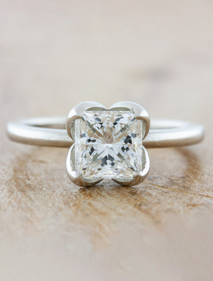 caption:1.60ct princess cut diamond