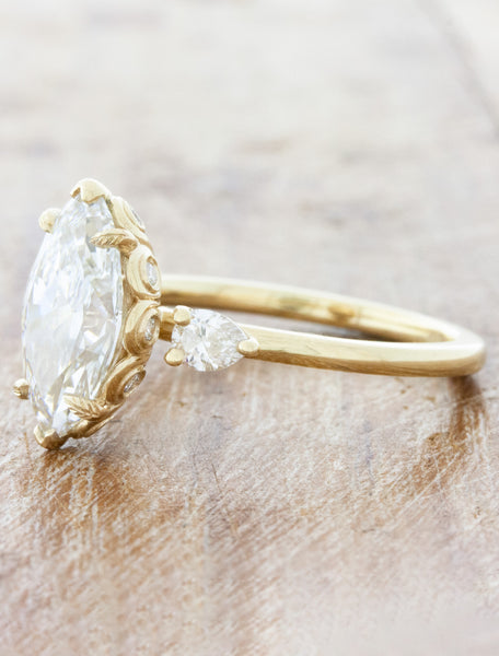 Shantelle: Vintage-Inspired 3 Stone Marquise Engagement Ring | Ken ...