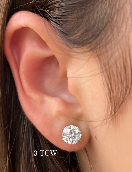 Buy quality Delightful 14kt rose gold diamond earrings in Pune