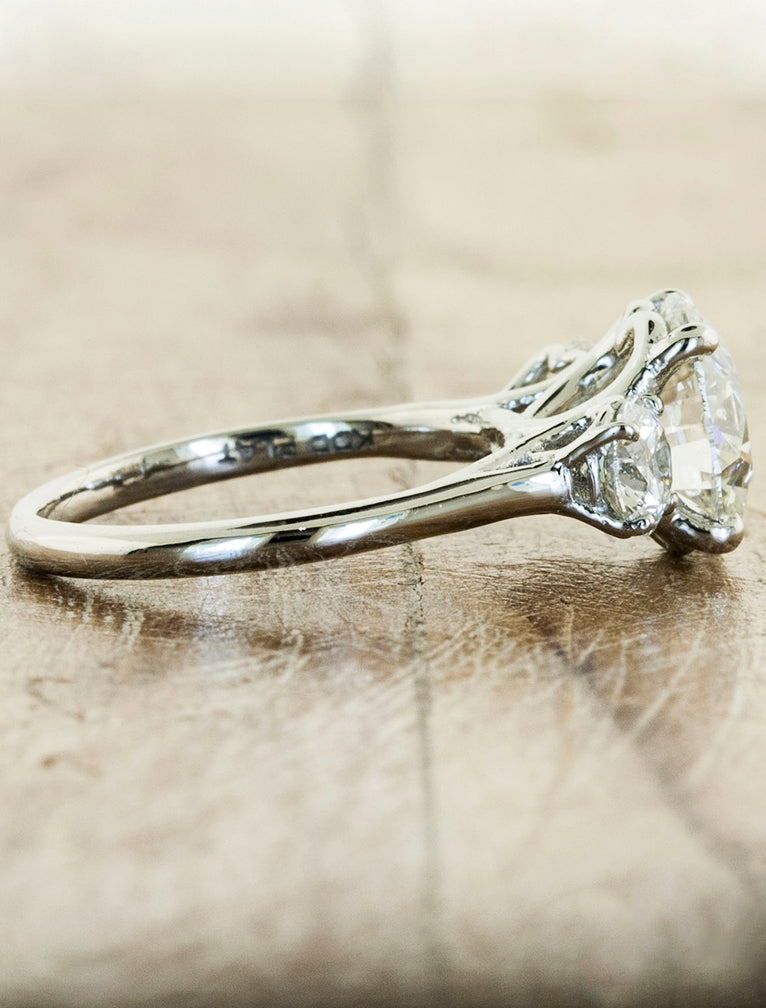 Hetty Round - Natural Diamonds