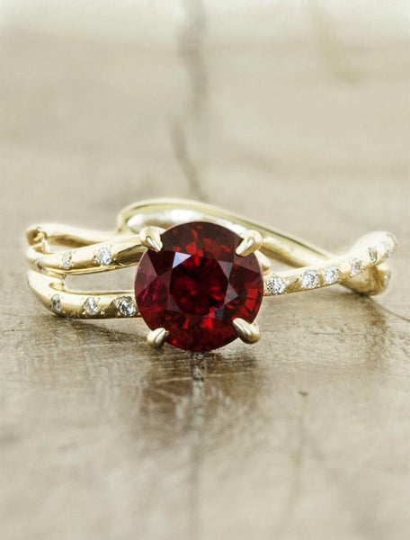 Dainty Red Ruby Ring in 18k Gold