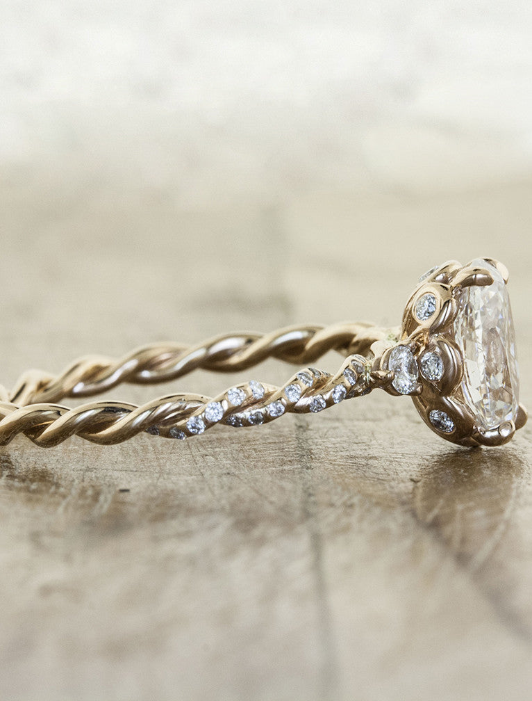 Milgrain Gold Ring Guards Insert Wedding Bands 2.5MM – Bella's