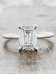 caption:Shown with a 2ct center diamond