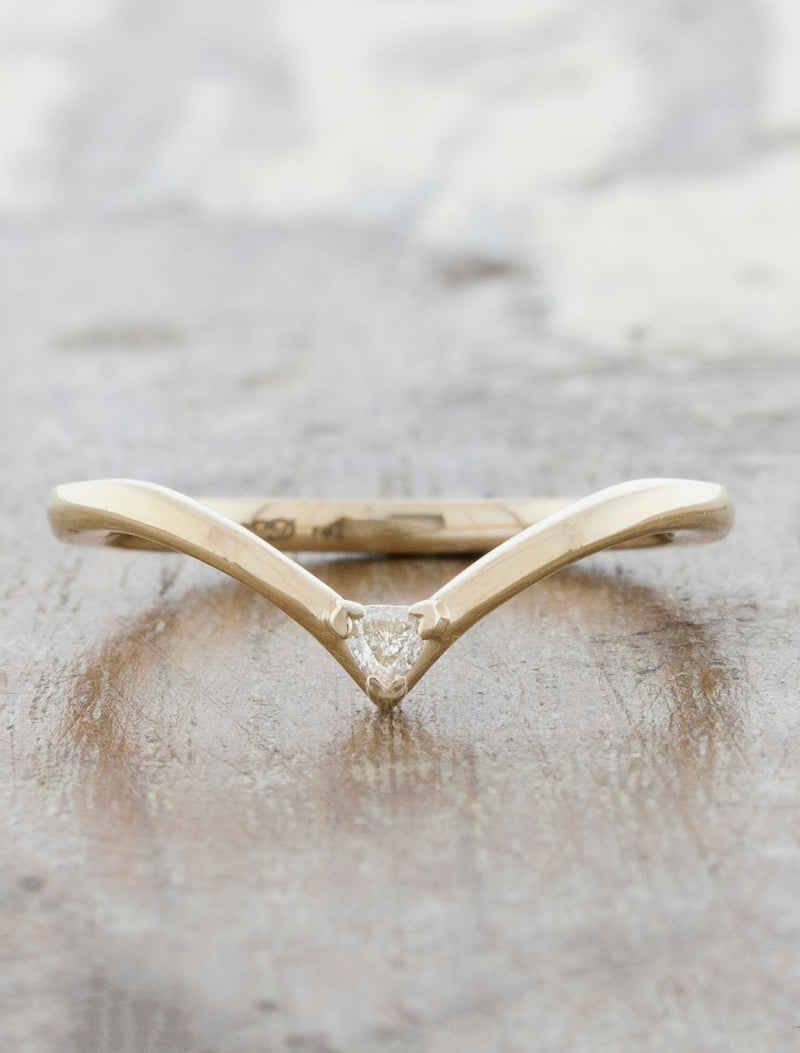 caption:Shown in 14k yellow gold