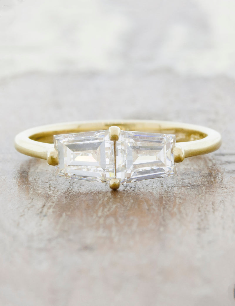 caption:Shown in 14k yellow gold