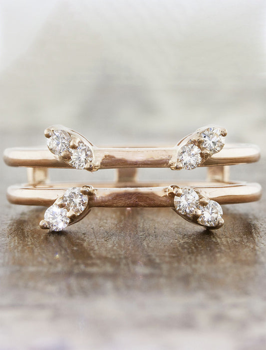 caption:Shown in 14k rose gold