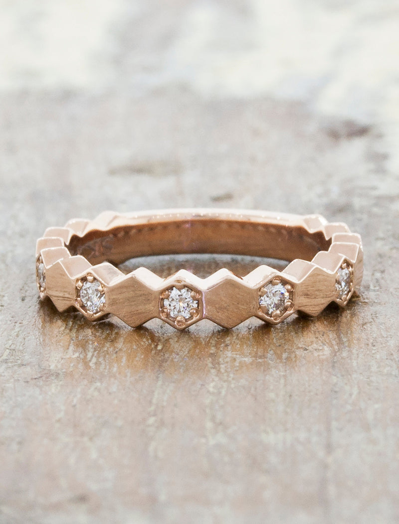 caption:Shown in 14k rose gold