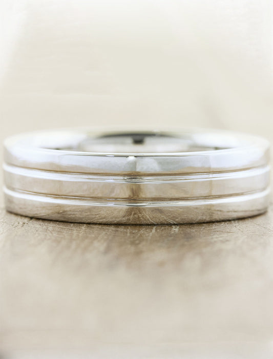 classic men's 5.5m channel wedding ring 