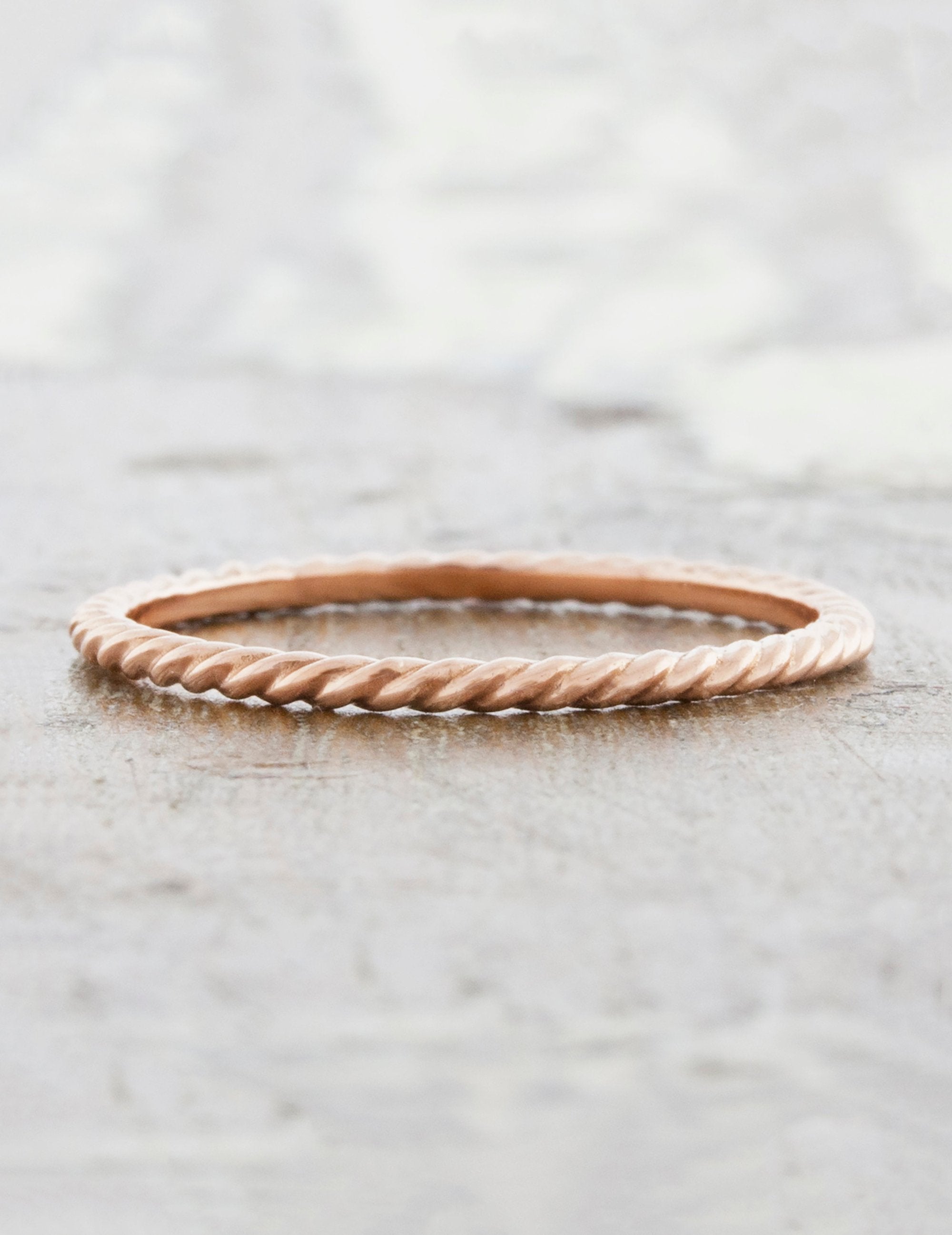 Oaklynn: Rope Band Rose Gold | Ken & Dana Design