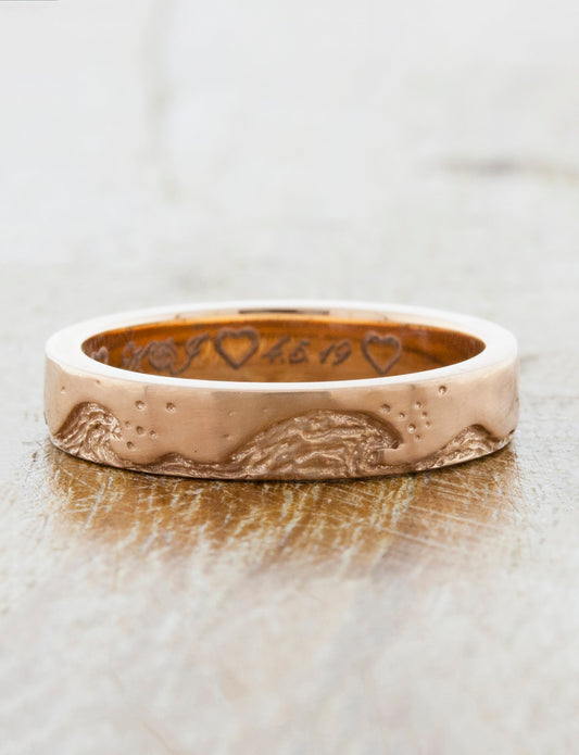 caption:Shown in 14k rose gold with custom interior engraving