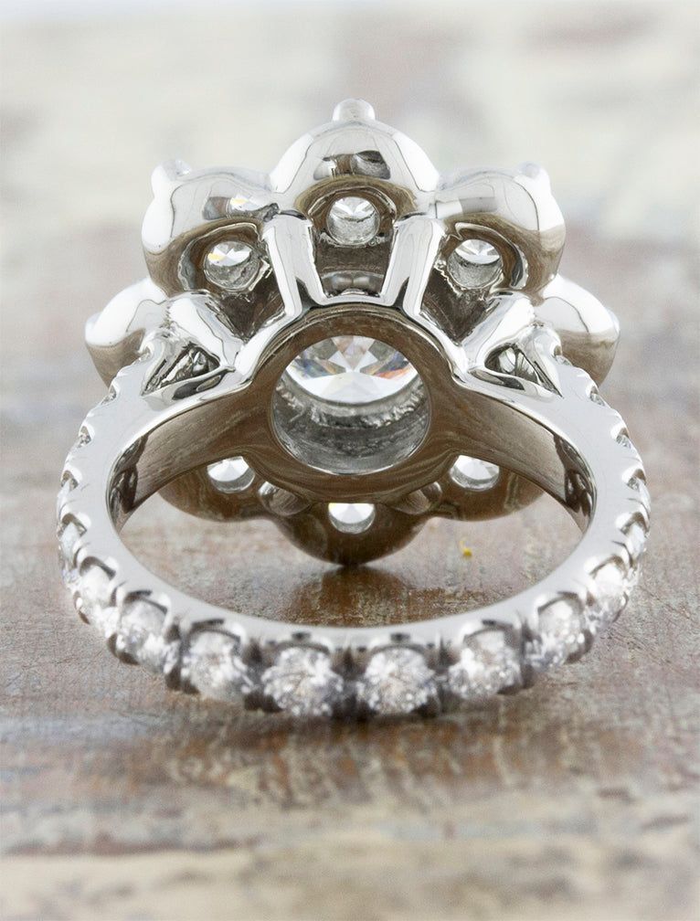 Katherine: Vintage-Inspired Flower Design Diamond Engagement Ring