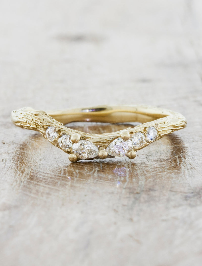 caption:Shown in 14k yellow gold
