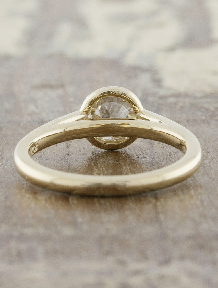 modern bezel set round diamond yellow gold ring - cathedral setting
