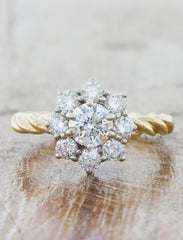 Vintage-Inspired Flower Design Diamond Engagement Ring 