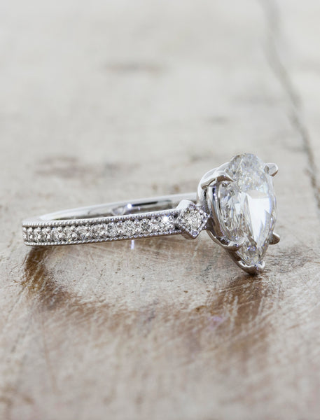 unique engagement rings pear shape diamond vintage inspired charleen 1.07 s grande