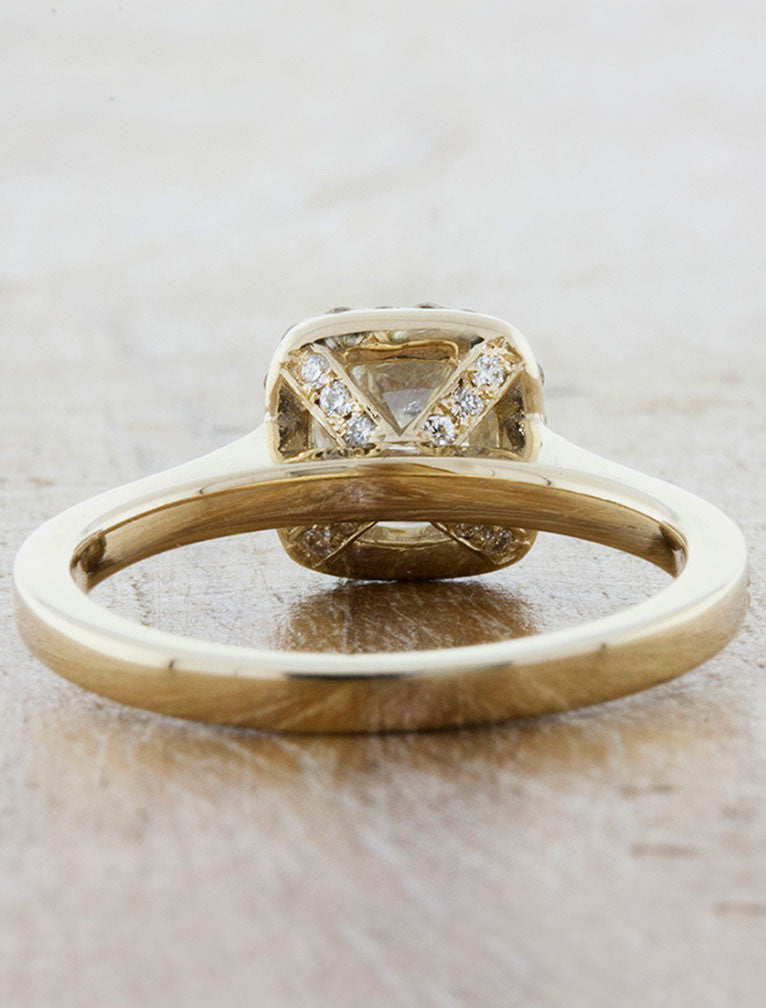 Rough White Diamond Halo Engagement Rings in Yellow Gold