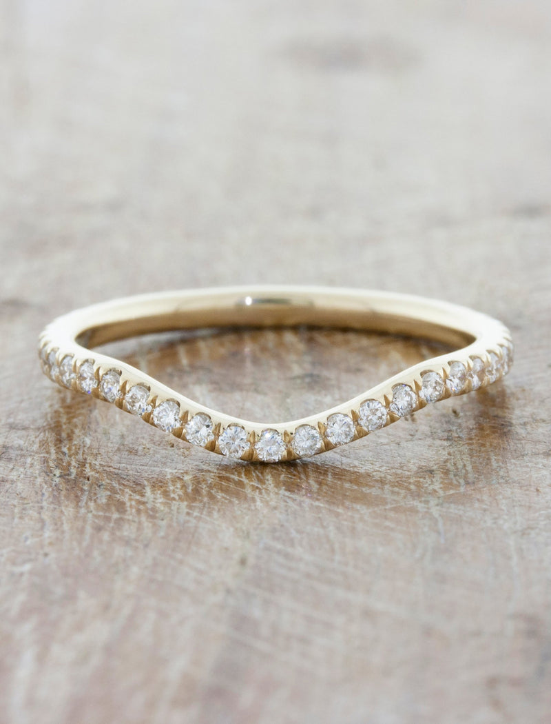 caption:Shown in 14k yellow gold